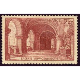 France num Yvert 661 ** MNH Basilique St Denis Année 1944