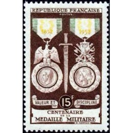 France num Yvert 927 ** MNH Medaille militaire Année 1952
