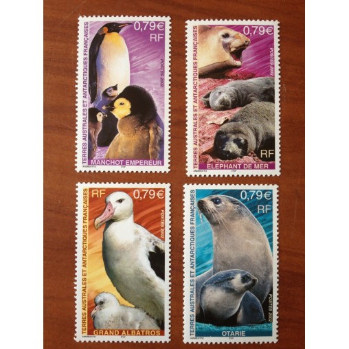 TAAF Yvert Num 344-347 Faune manchot et oiseau bird albatros ANNEE 2002