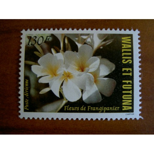 Wallis et Futuna  PA 134 ** MNH sans charniere année 1984 Flore Frangipanier Fleur