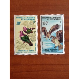 NOUVELLE CALEDONIE PA Num 110-111 ** MNH ANNEE 1970 Oiseau Bird aigle