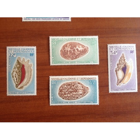 NOUVELLE CALEDONIE PA Num 113-116 ** MNH ANNEE 1970 Coquillage