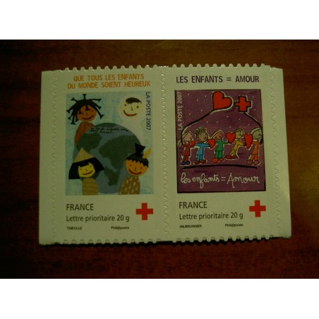 France 4125-4126 ** Croix rouge Paire  P4125 en 2007