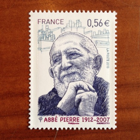 France 4435 ** Abbé Pierre  en 2010