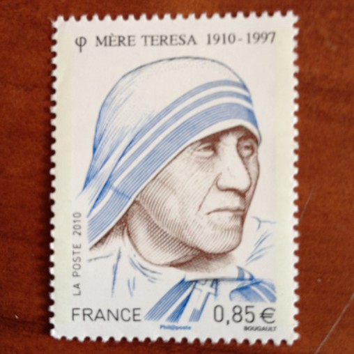 France 4455 ** Mère Teresa Prix Nobel  en 2010