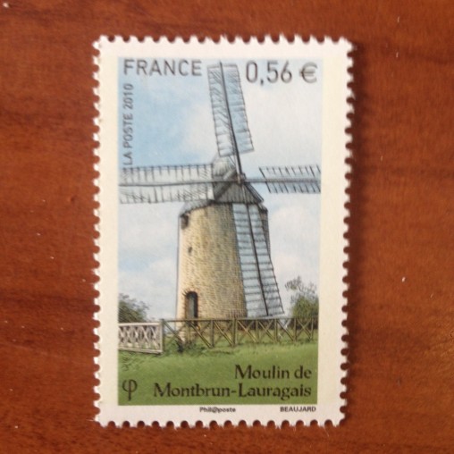 France 4485 ** moulin  en 2010