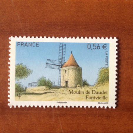 France 4488 ** moulin  en 2010 Daudet Fontvieille