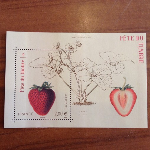France F4535 ** Fete du timbre Fraise  en 2011