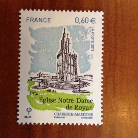 France 4613 ** Royan Eglise  en 2011