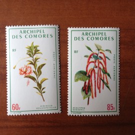 Comores PA 37-38  ** MNH Fleurs en 1971