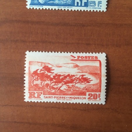 Saint Pierre et Miquelon 342 * MH  année 1947