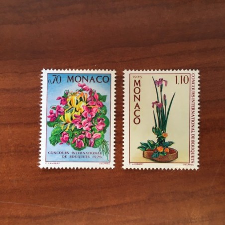 Monaco Num 984-985 ** MNH Bouquet Année 1974