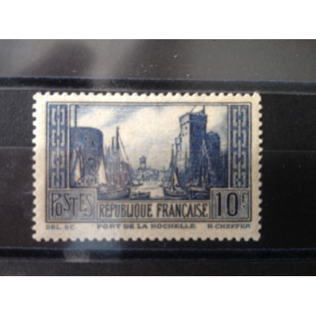 France num Yvert 261 ** MNH Port de la Rochelle Année 1929
