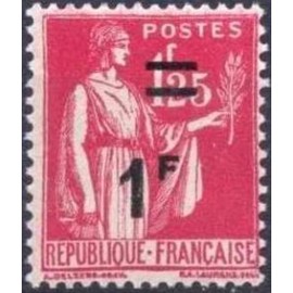 France num Yvert 483 ** MNH surchargé Paix Année 1941