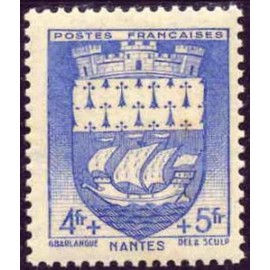 France num Yvert 562 ** MNH Armoiries Nantes Année 1942